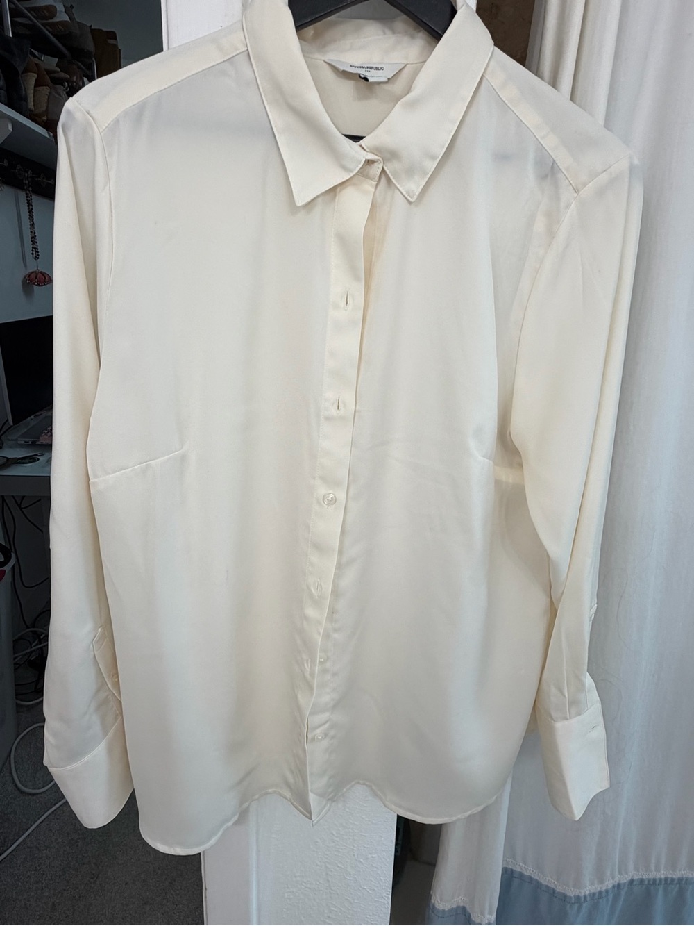 Banana Republic Cream Button-Up Shirt